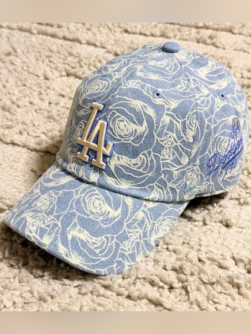 Mitchell & Ness MLB Los Angeles Dodgers Blue and Cream Floral Adjustable Hat